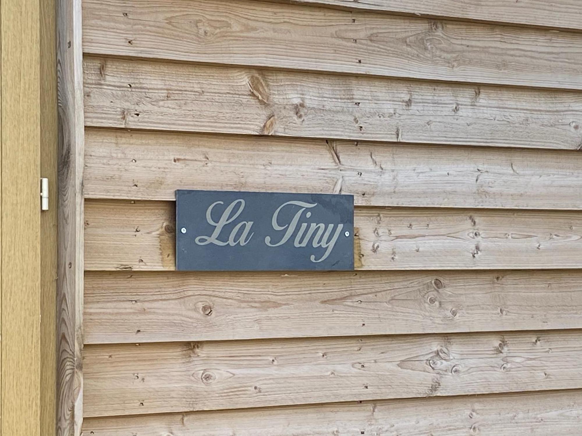 Tiny House Casa de hóspedes Digny Exterior foto